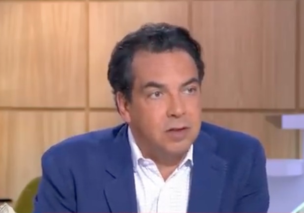 N° 571 Le professeur Didier RAOULT tête de Turc du procureur Patrick COHEN.
