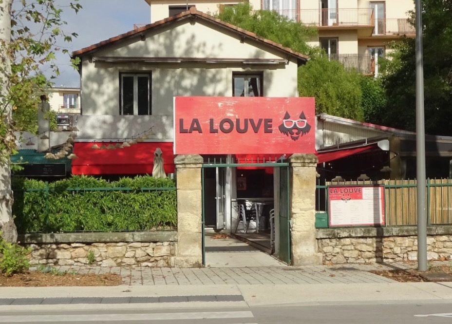 N° 494 Après la mort de Louis, les déjeuners de l&rsquo;amitié et de la mémoire, le mercredi à La Louve (ex Faluche), continuent